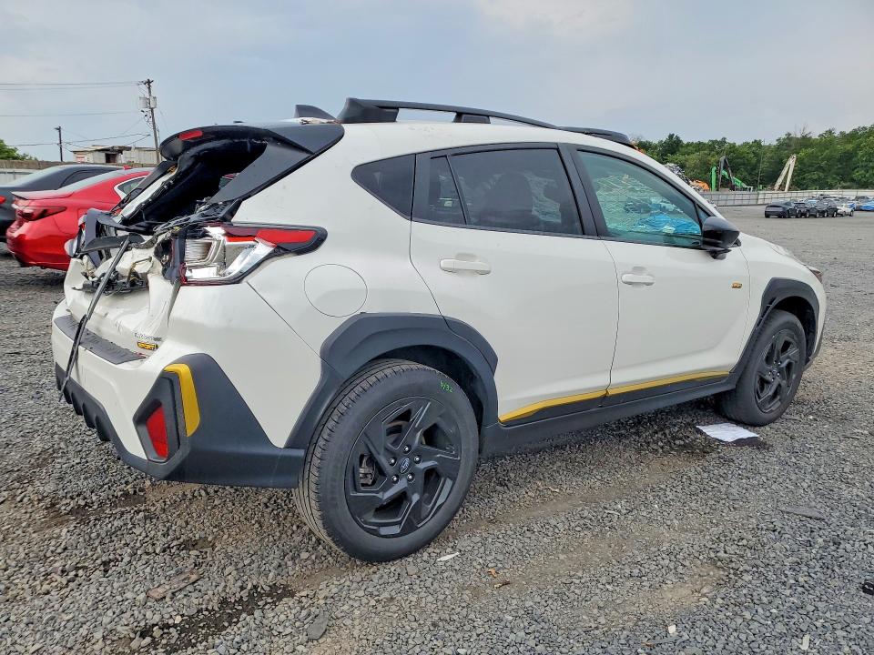 Photo 3 from auction – 2024 SUBARU CROSSTREK with VIN 4S4GUHF63R3741344
