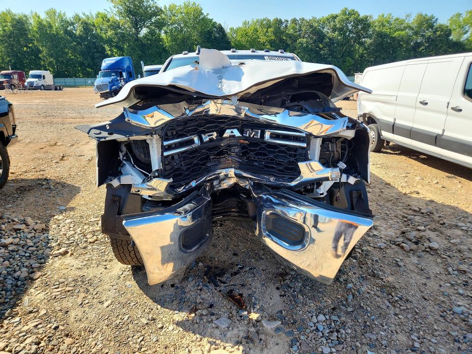 Photo 5 from auction – 2022 RAM 2500 with VIN 3C6UR5CJ7NG281748