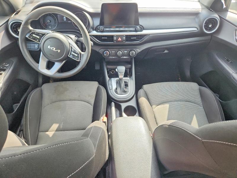 Photo 8 from auction – 2023 KIA FORTE with VIN 3KPF24AD8PE647003