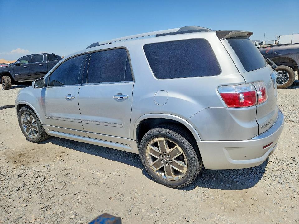 Photo 2 from auction – 2011 GMC ACADIA with VIN 1GKKRTED6BJ319447