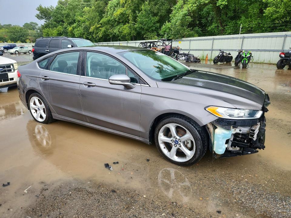 Photo 4 from auction – 2014 FORD FUSION with VIN 1FA6P0HDXE5353875