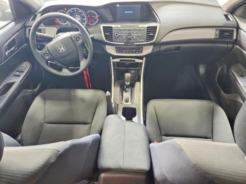 Photo 8 from auction – 2015 HONDA ACCORD with VIN 1HGCR2F3XFA249720