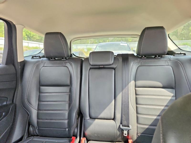 Photo 10 from auction – 2019 FORD ESCAPE with VIN 1FMCU9HD2KUB32469