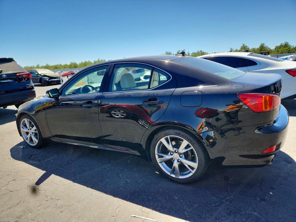 Photo 2 from auction – 2010 LEXUS IS 250 with VIN JTHBF5C24A2095684