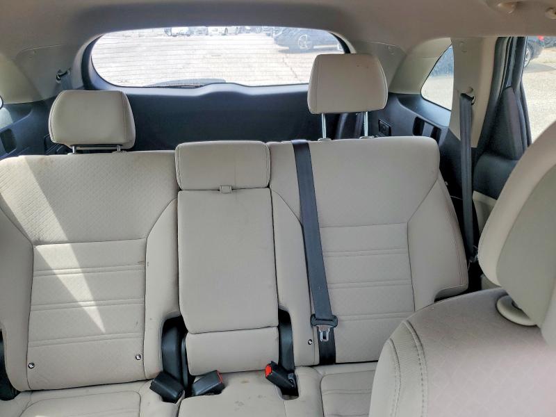 Photo 10 from auction – 2017 KIA SORENTO with VIN 5XYPG4A56HG210040