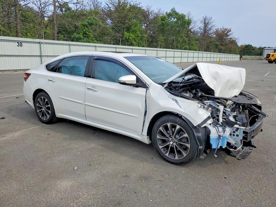 Photo 4 from auction – 2016 TOYOTA AVALON with VIN 4T1BK1EB9GU200943