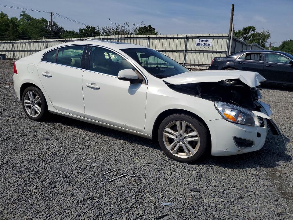 Photo 4 from auction – 2013 VOLVO S60 with VIN YV1612FH9D2218491