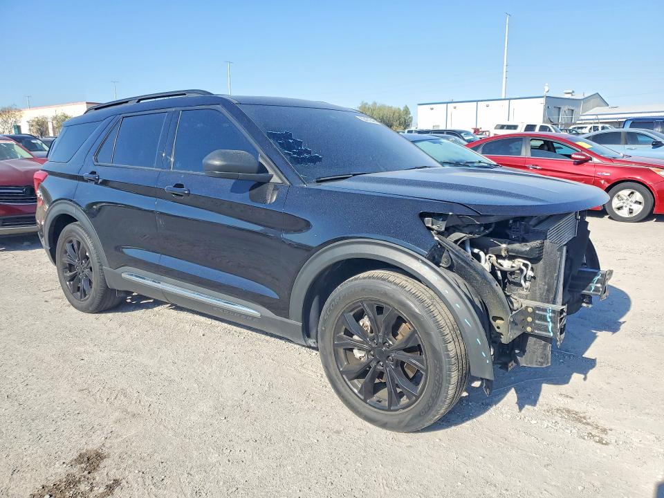 Photo 4 from auction – 2023 FORD EXPLORER with VIN 1FMSK7DH0PGA89173