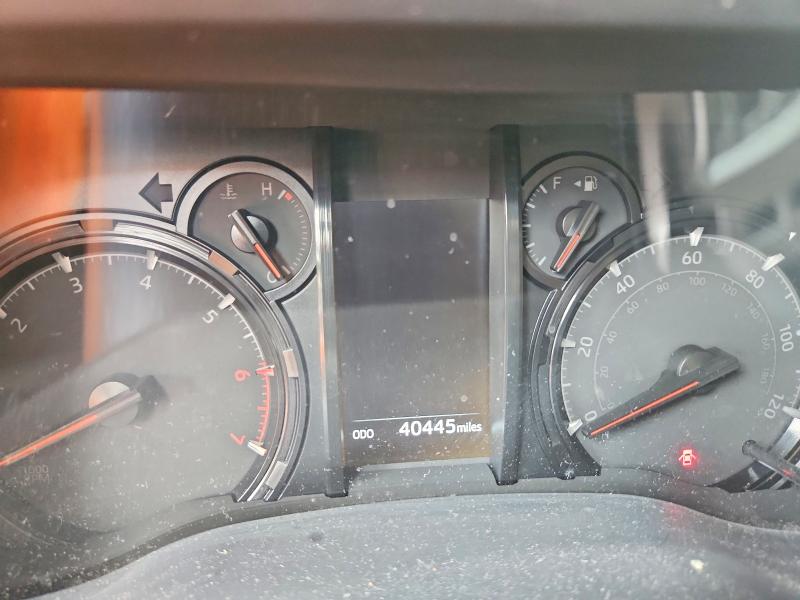 Photo 9 from auction – 2021 TOYOTA 4RUNNER with VIN JTEEU5JR8M5245699