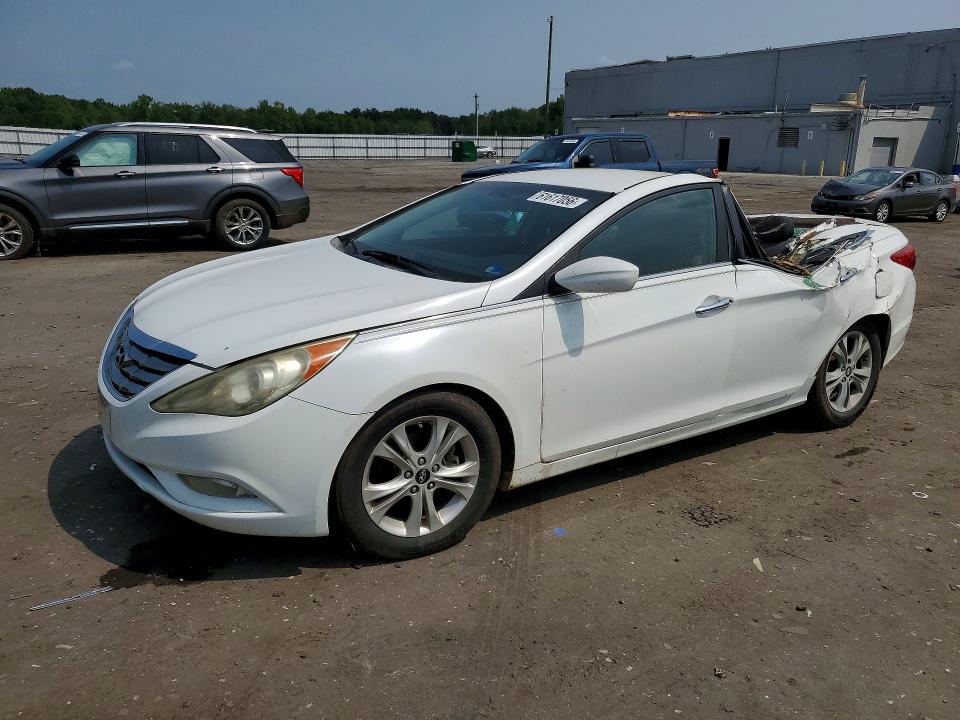 HYUNDAI SONATA 2011 with VIN 5NPEC4AC4BH115011 - Photo from auction
