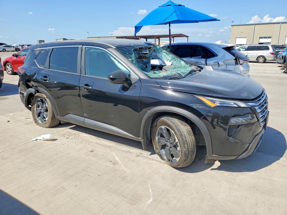 Photo 4 from auction – 2026 NISSAN ROGUE with VIN 5N1BT3BBXTC736023