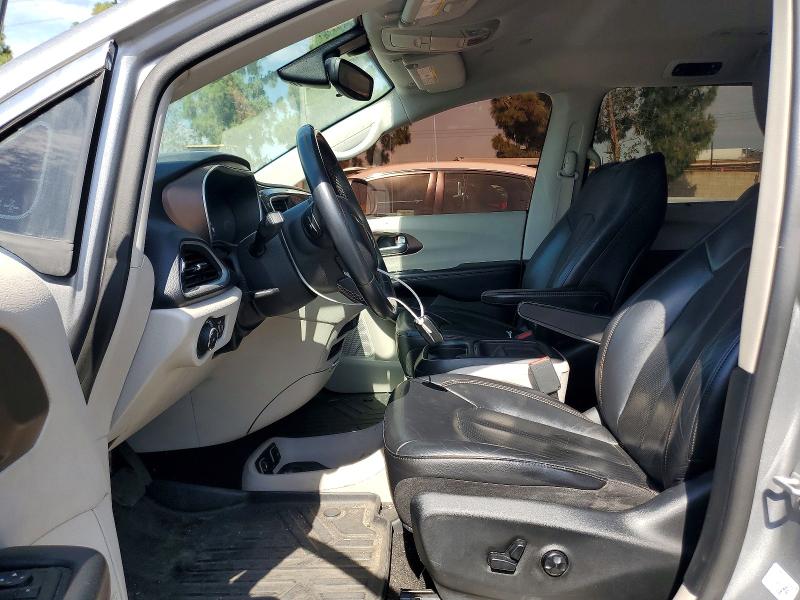 Photo 7 from auction – 2018 CHRYSLER PACIFICA with VIN 2C4RC1BG2JR233691