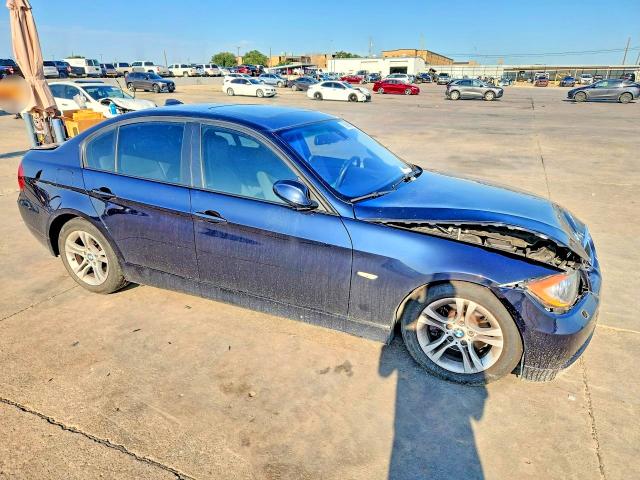 Снимка 4 от търг – 2008 BMW 328 с VIN WBAVA37578NL57273