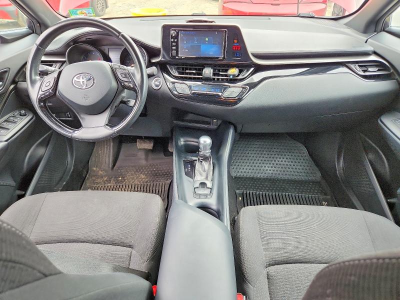 Photo 8 from auction – 2018 TOYOTA C-HR with VIN NMTKHMBXXJR045172