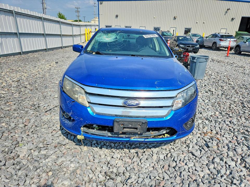 Photo 5 from auction – 2012 FORD FUSION with VIN 3FAHP0HA3CR394261
