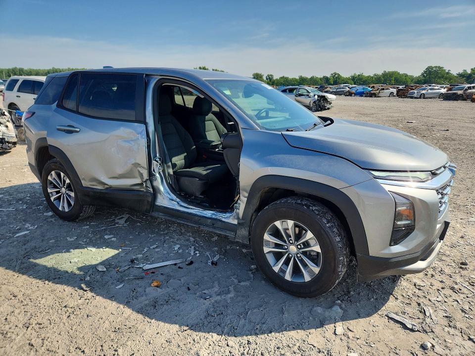 Photo 4 from auction – 2025 CHEVROLET EQUINOX with VIN 3GNAXHEG2SL228356
