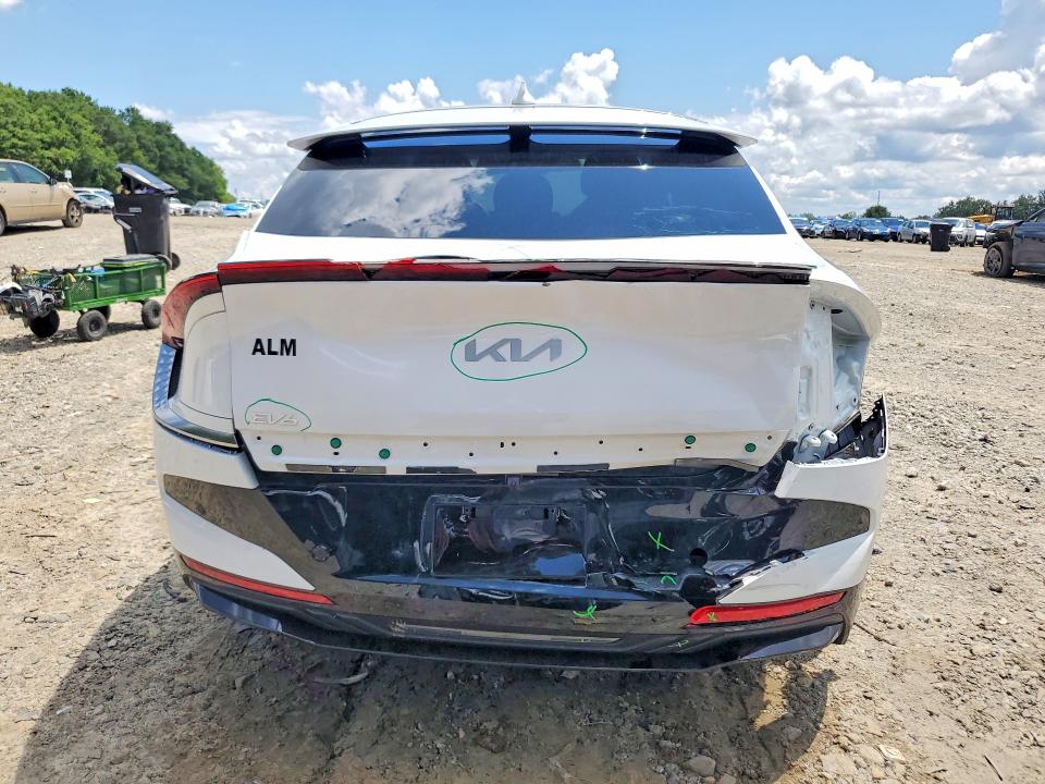 Photo 6 from auction – 2025 KIA EV6 with VIN 5XYC34JA2SG011856