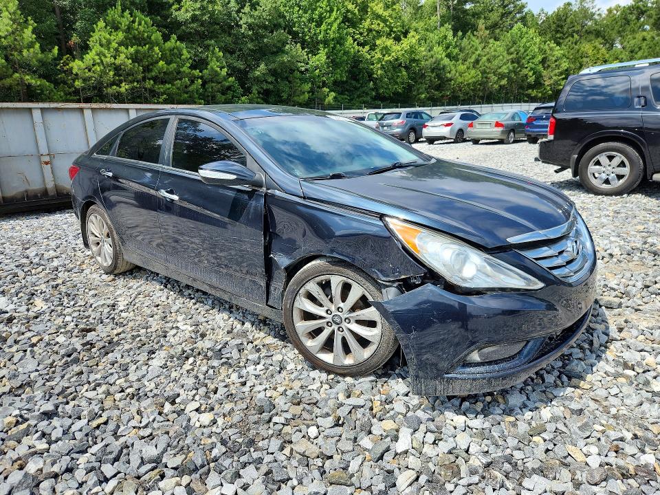Photo 4 from auction – 2012 HYUNDAI SONATA with VIN 5NPEC4AB6CH354083