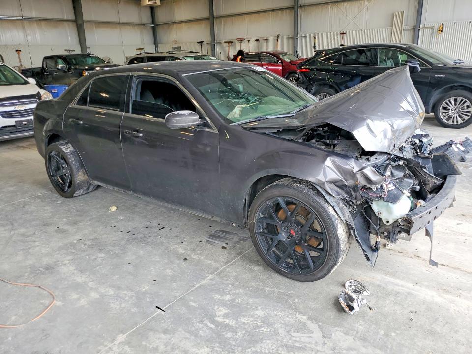 Photo 4 from auction – 2013 CHRYSLER 300 with VIN 2C3CCAGT8DH567539