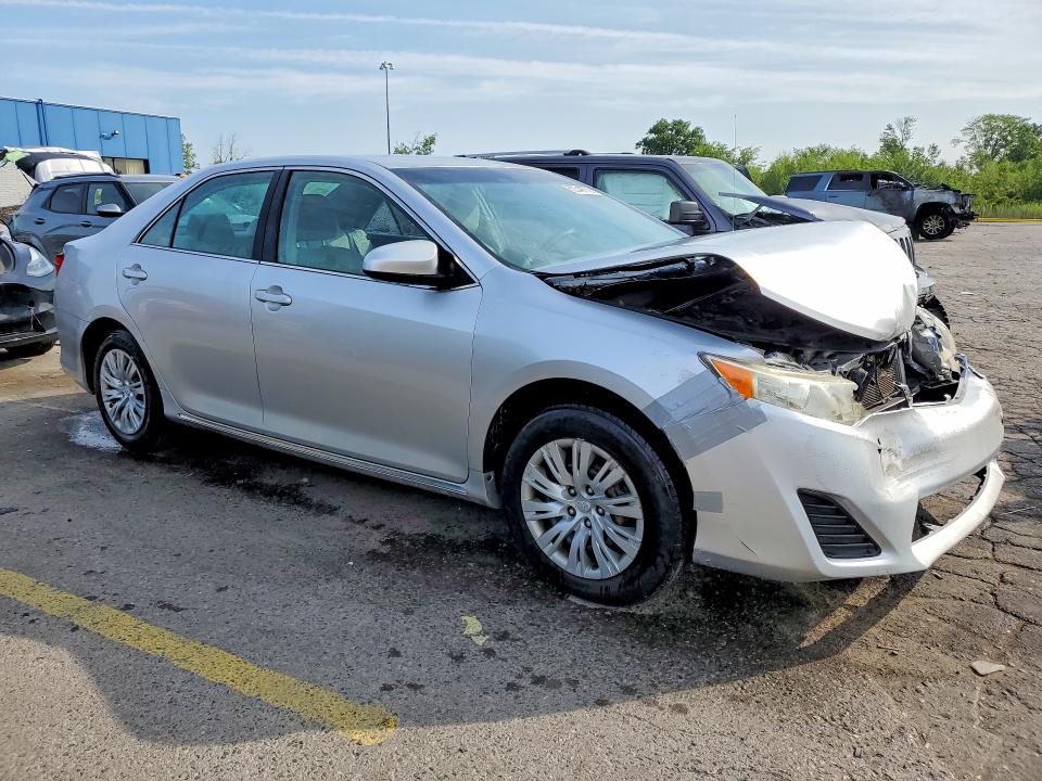 Photo 4 from auction – 2012 TOYOTA CAMRY with VIN 4T1BF1FK5CU027208