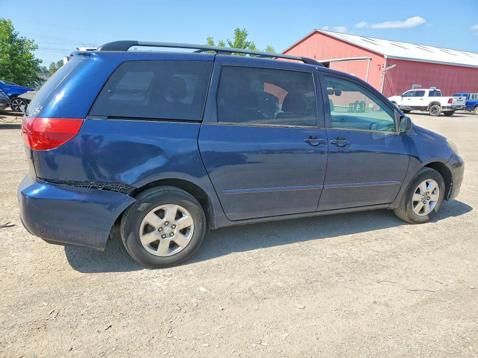 Photo 3 from auction – 2004 TOYOTA SIENNA with VIN 5TDZA23C74S188895