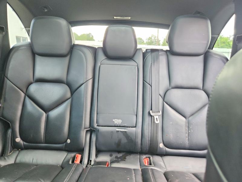 Photo 10 from auction – 2016 PORSCHE CAYENNE with VIN WP1AA2A23GLA06105