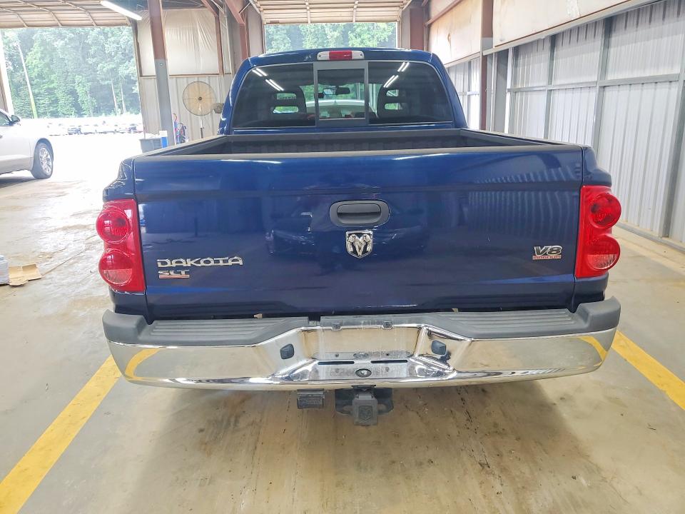 Photo 6 from auction – 2005 DODGE DAKOTA with VIN 1D7HW48N75S248319