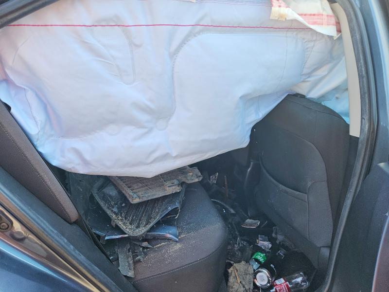 Photo 10 from auction – 2019 TOYOTA COROLLA with VIN 2T1BURHE4KC210000