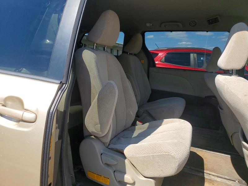 Photo 11 from auction – 2013 TOYOTA SIENNA with VIN 5TDJK3DC2DS063933