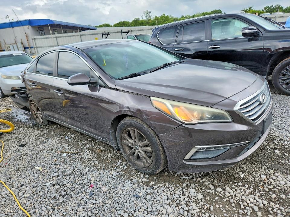 Photo 4 from auction – 2015 HYUNDAI SONATA with VIN 5NPE24AF1FH166999