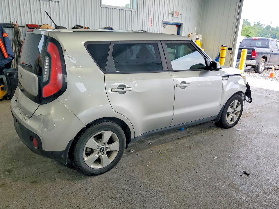 Photo 3 from auction – 2019 KIA SOUL with VIN KNDJN2A26K7657459