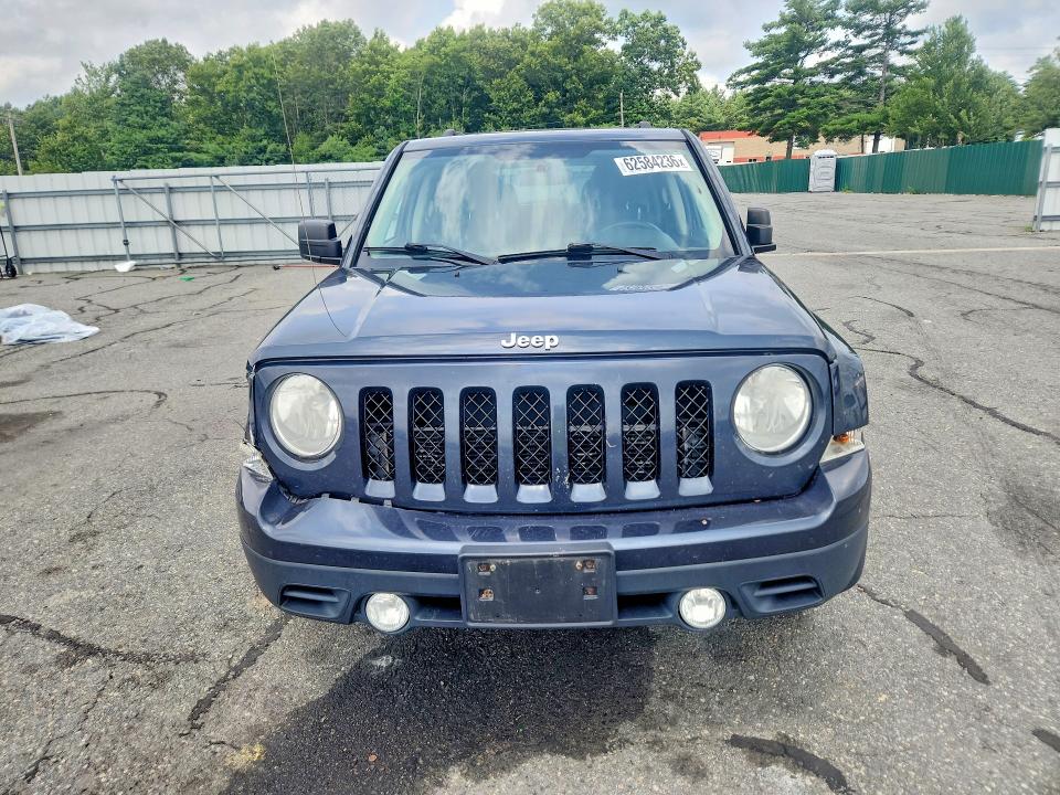 Photo 5 from auction – 2014 JEEP PATRIOT with VIN 1C4NJRFB3ED688432