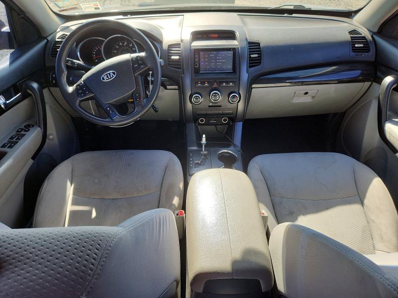Zdjęcie 8 z aukcji – 2011 KIA SORENTO z VIN 5XYKTDA27BG050818