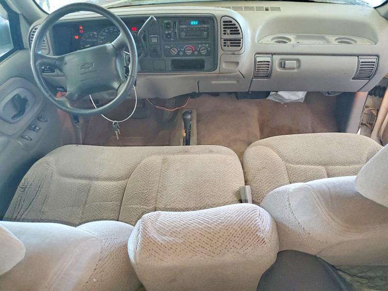 Photo 8 from auction – 1995 CHEVROLET GMT-400 with VIN 2GCEK19K0S1282223