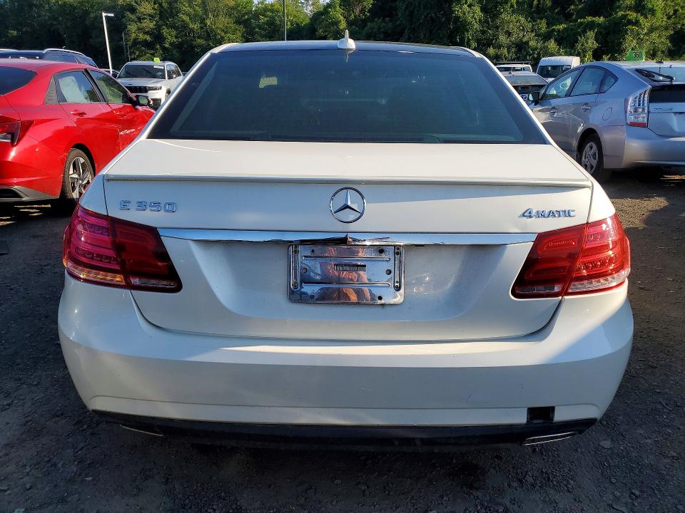 Фото 6 с аукциона – 2011 MERCEDES-BENZ E с VIN WDDHF8HB7BA453704