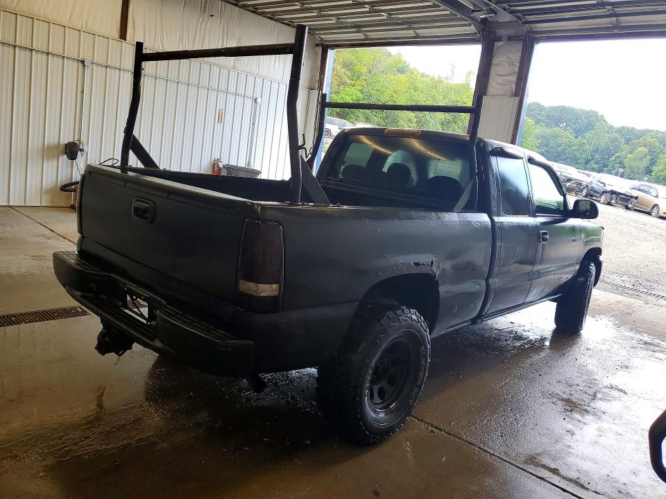 Photo 3 from auction – 2004 GMC NEW SIERRA with VIN 2GTEK19T641151230