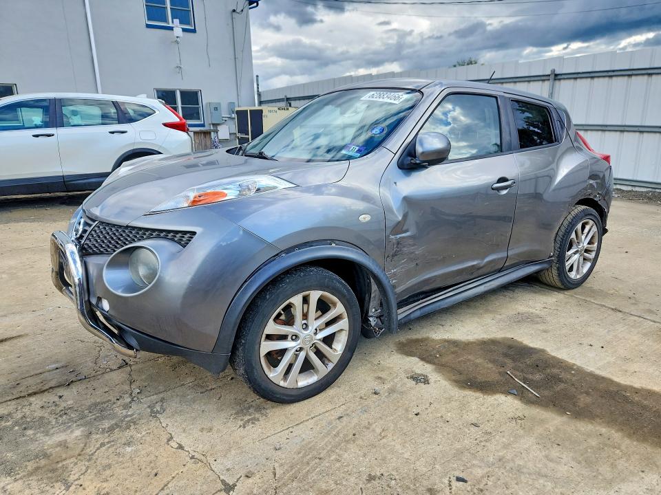 NISSAN JUKE 2013 with VIN JN8AF5MV1DT227678 - Photo from auction