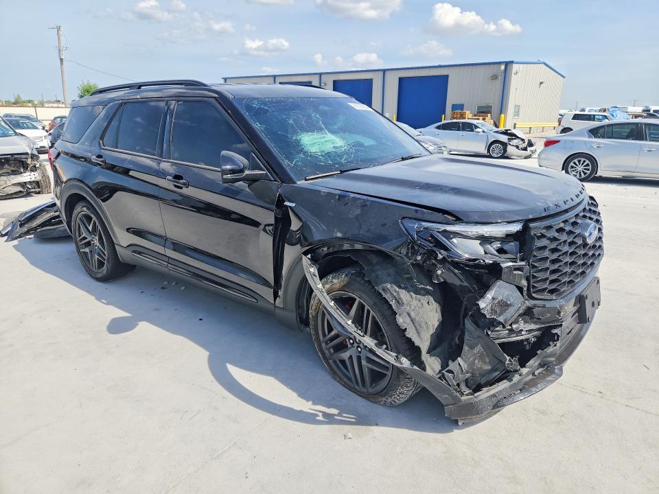 Photo 4 from auction – 2025 FORD EXPLORER with VIN 1FMUK7KH2SGC16915