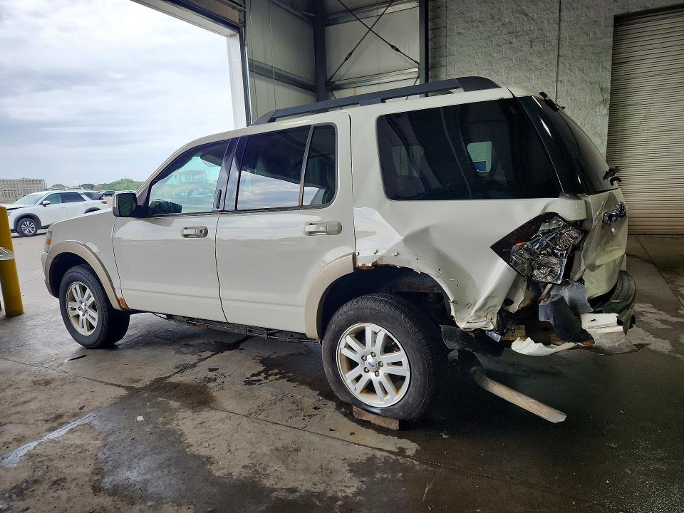 Photo 2 from auction – 2010 FORD EXPLORER with VIN 1FMEU7EE4AUA35539