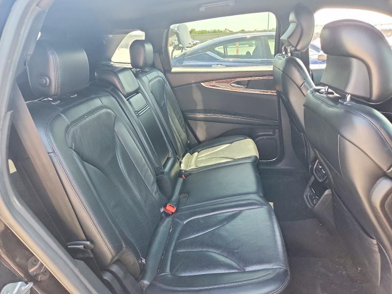 Фото 11 с аукциона – 2018 LINCOLN MKX с VIN 2LMPJ6LR1JBL39858