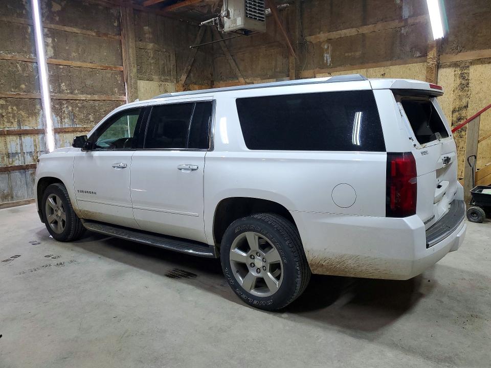 Photo 2 from auction – 2017 CHEVROLET SUBURBAN with VIN 1GNSKJKC2HR134622