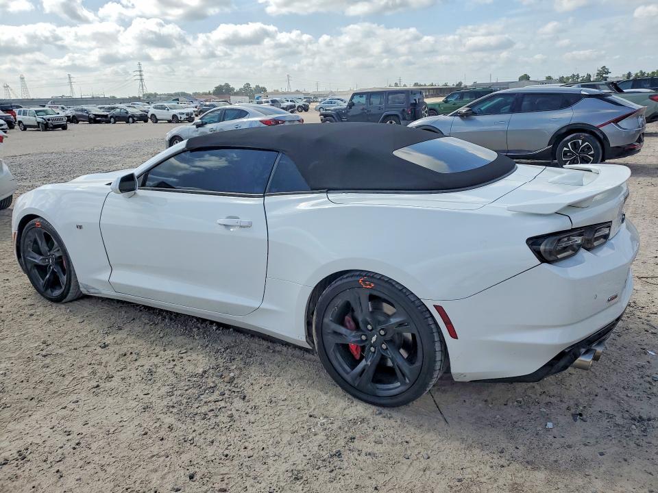 Photo 2 from auction – 2019 CHEVROLET CAMARO with VIN 1G1FH3D77K0122801