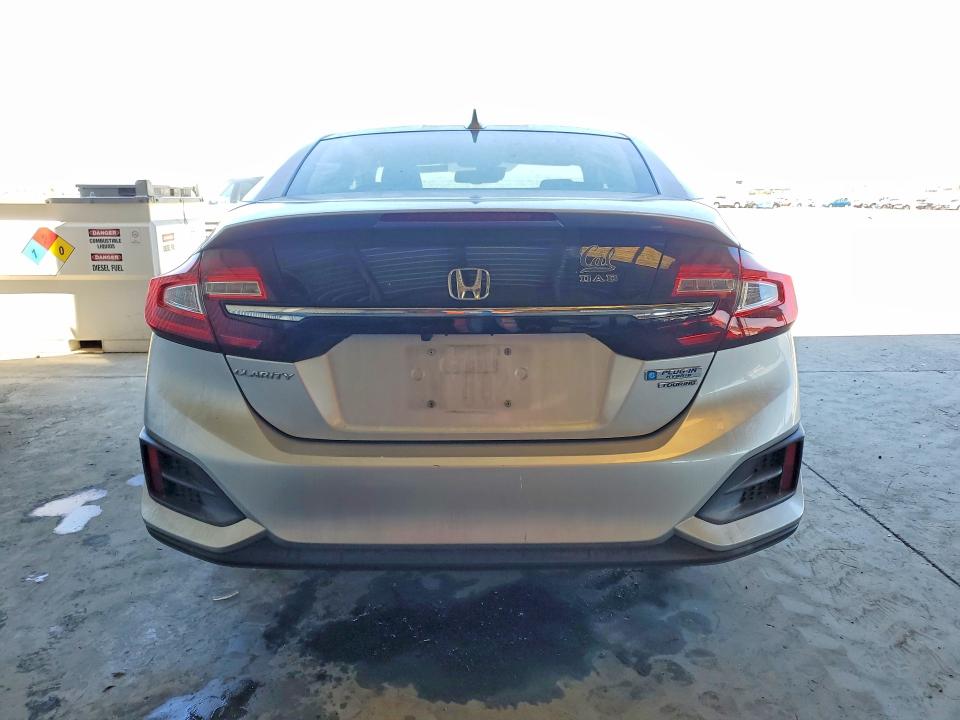 Photo 6 from auction – 2021 HONDA CLARITY with VIN JHMZC5F30MC002007