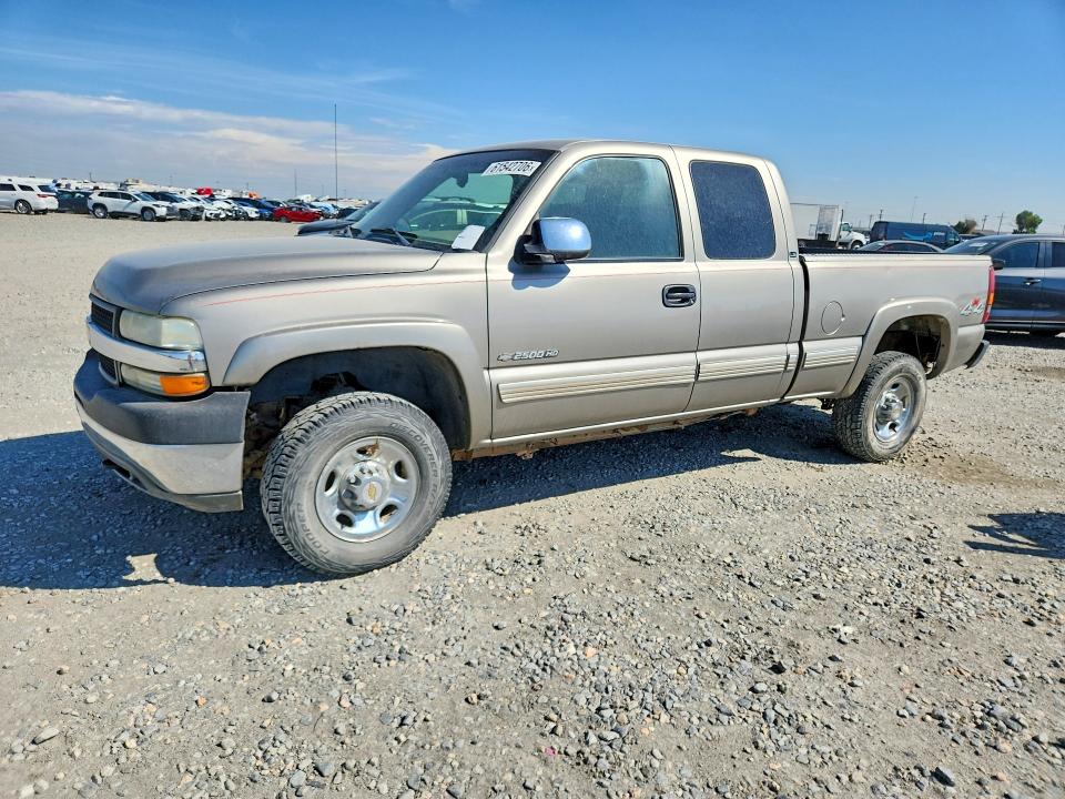 2002 CHEVROLET SILVERADO - Търг №61542706