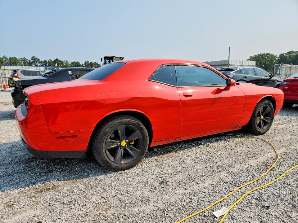 Photo 3 from auction – 2016 DODGE CHALLENGER with VIN 2C3CDZAG5GH353622