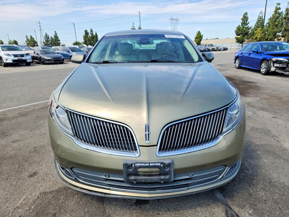 Photo 5 from auction – 2013 LINCOLN MKS with VIN 1LNHL9DK4DG603925