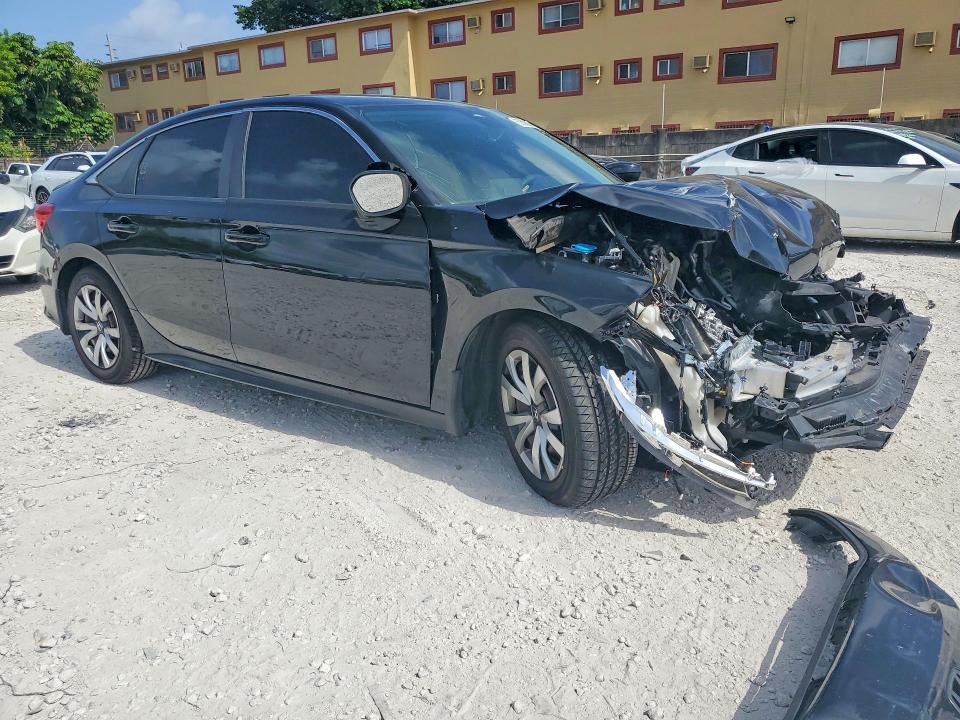 Photo 4 from auction – 2022 HONDA CIVIC with VIN 2HGFE2F21NH520356