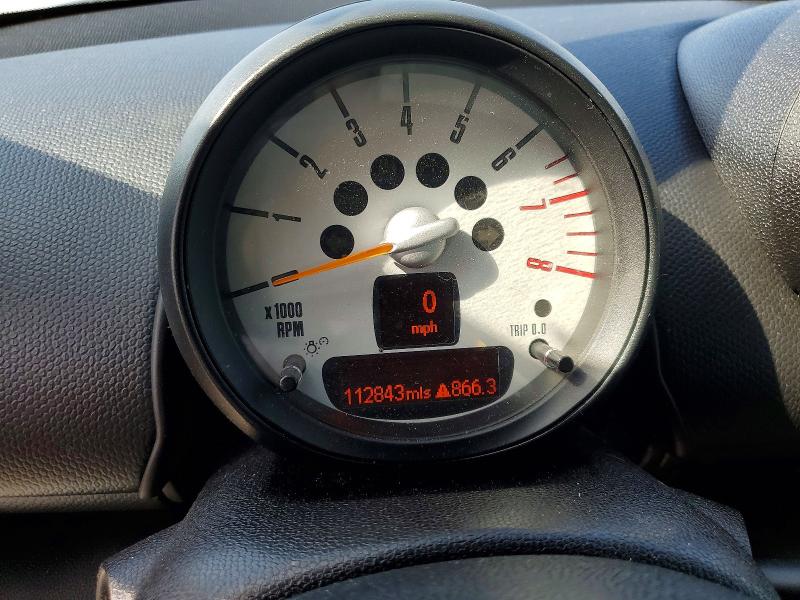 Photo 9 from auction – 2014 MINI COOPER with VIN WMWZC3C55EWT00951