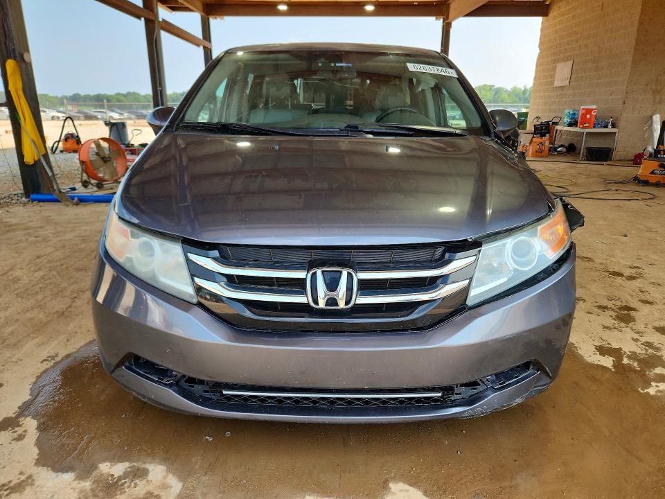 Photo 5 from auction – 2016 HONDA ODYSSEY with VIN 5FNRL5H67GB160215