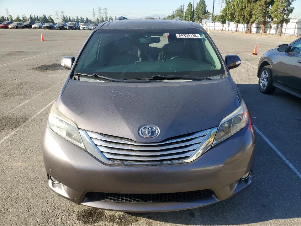 Photo 5 from auction – 2015 TOYOTA SIENNA with VIN 5TDYK3DC5FS682396